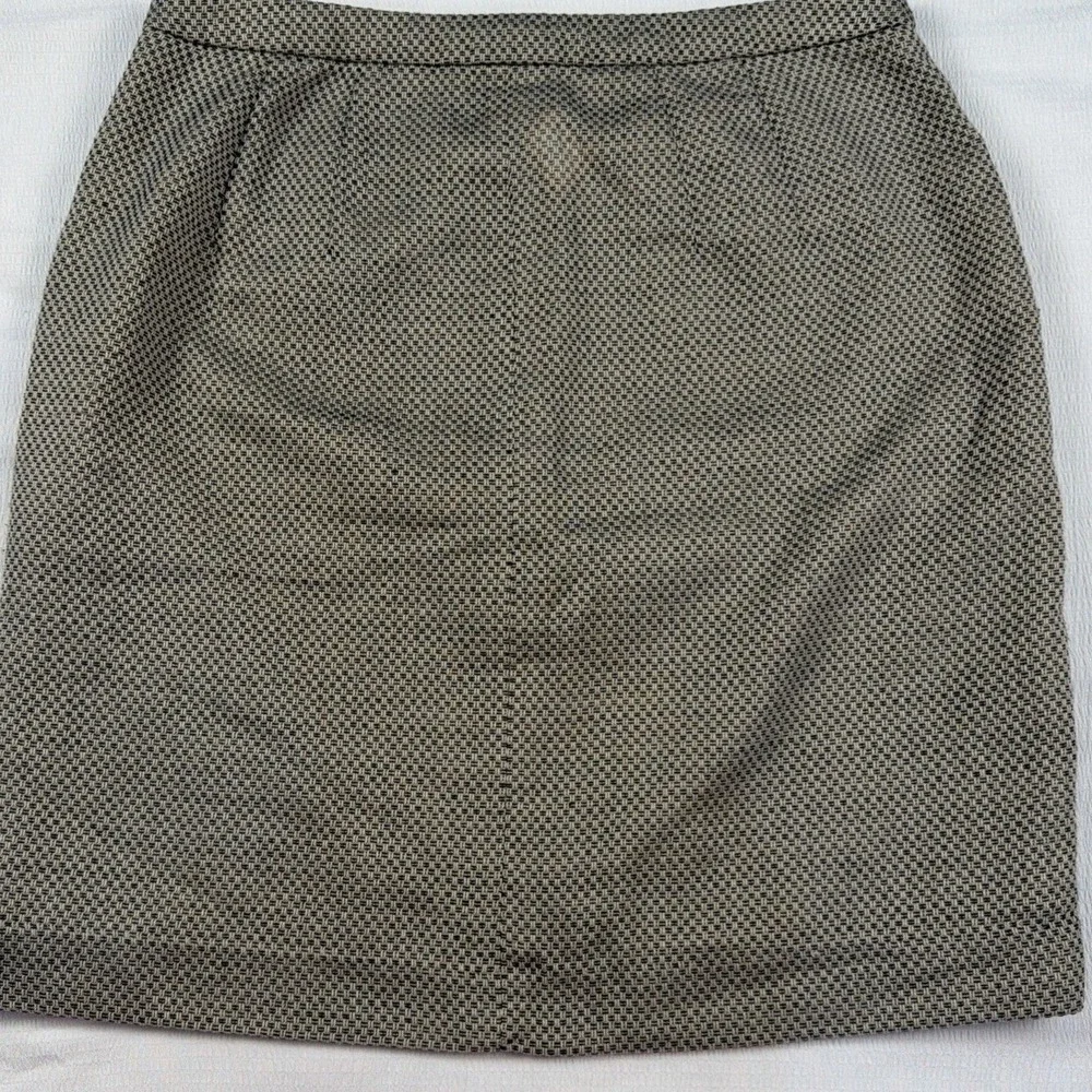 LOFT woven textured